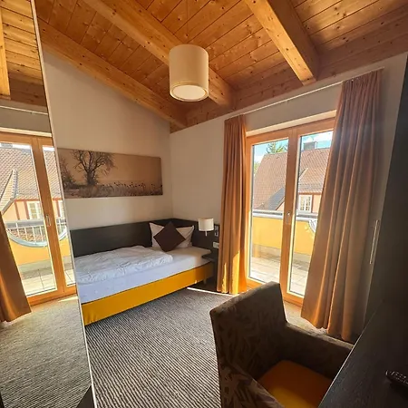 Otel Boutique & Wellnesshotel Thalmaessing 3*